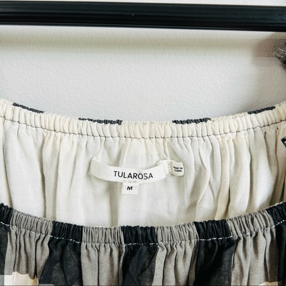 Tularosa babydoll vacation shift dress in large gingham prints - Picture 7 of 9